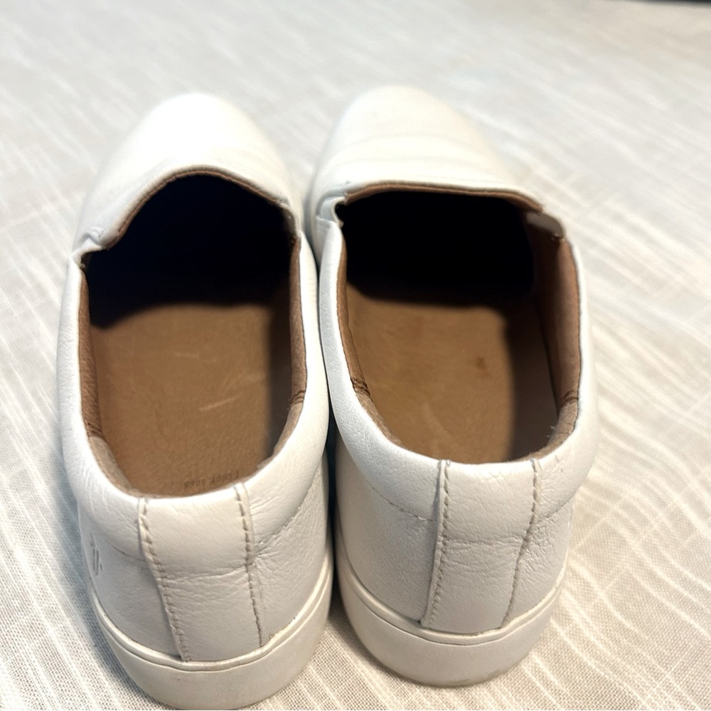 Frye White Leather Slip-On Sneakers Flats - Picture 8 of 10